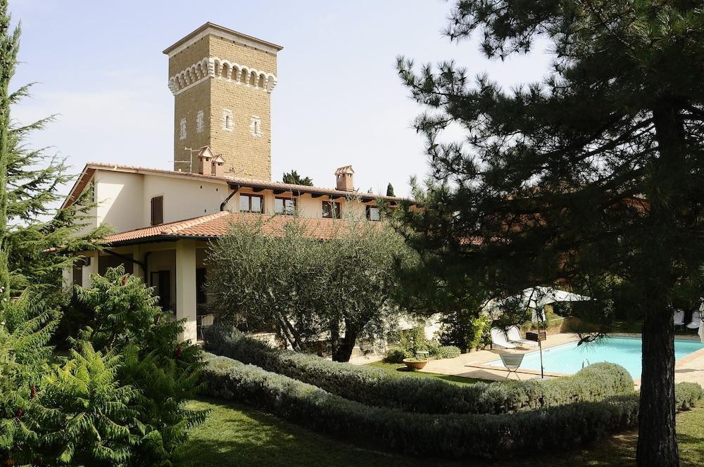 Hotel Rutiliano Пиенца Екстериор снимка